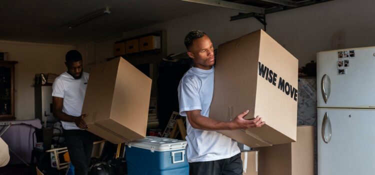 What You Should Know About Hiring A Rubbish Removal Company